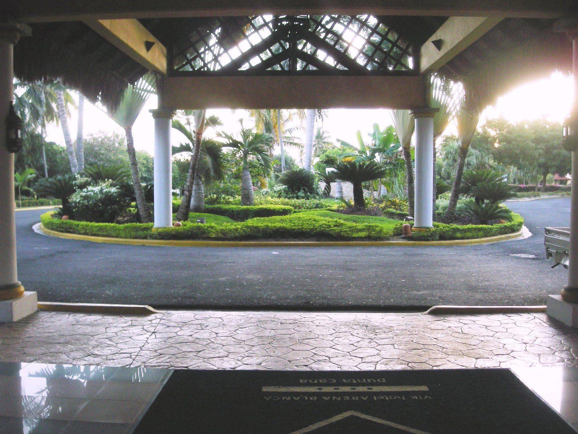โรงแรมวีไอเค อารีนา บลังกา ออล อินคลูซีฟ ปุนตากานา ภายนอก รูปภาพ